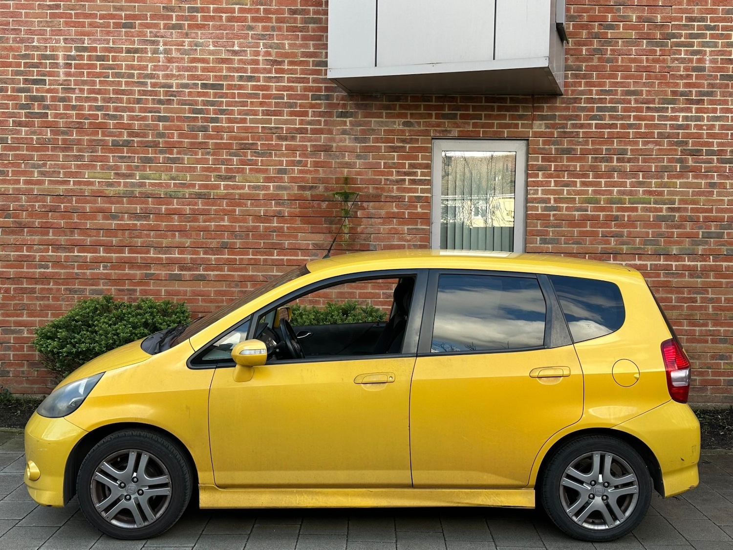 Used Honda Jazz 2004 for sale - 77439614: Photo 5