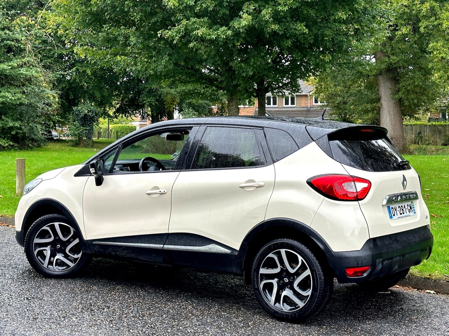 Used Renault Captur 2015 for sale - 75943512: Photo 3