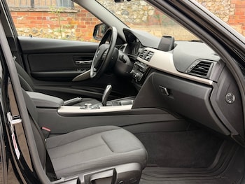 Used BMW 3 Series 2016 for sale - 78935446: Photo