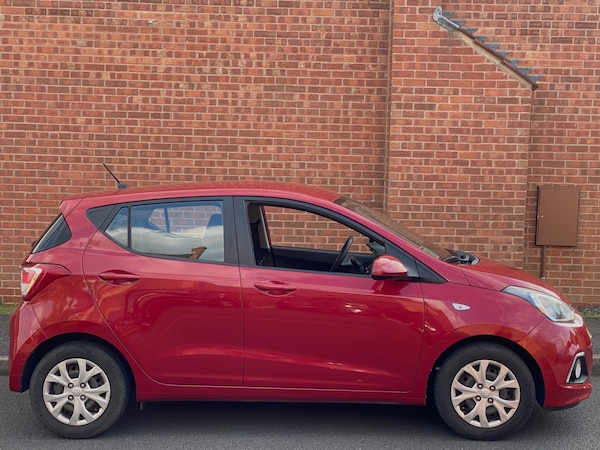 Used Hyundai i10 2014 for sale - 74548769: Photo 8