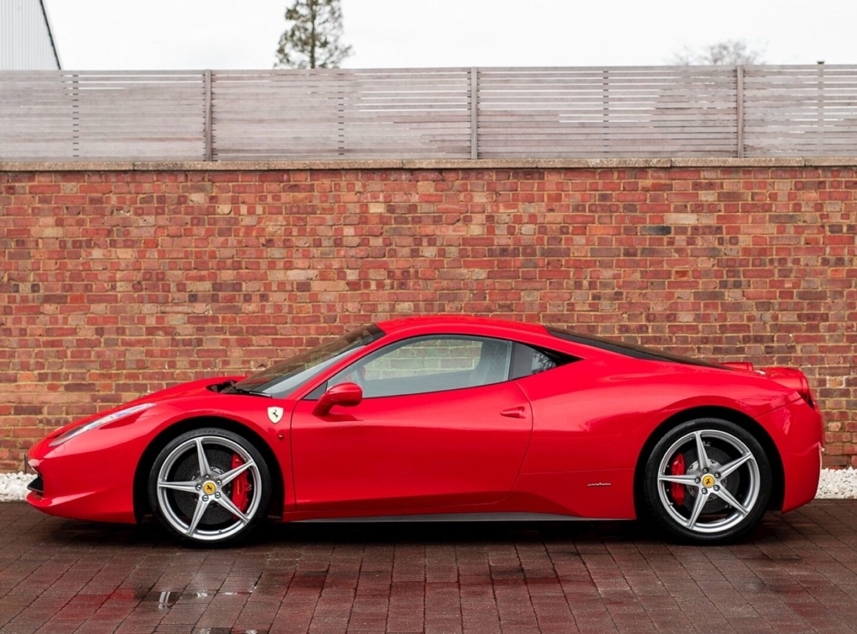 Used Ferrari 458 2011 for sale - 76325886: Photo 4