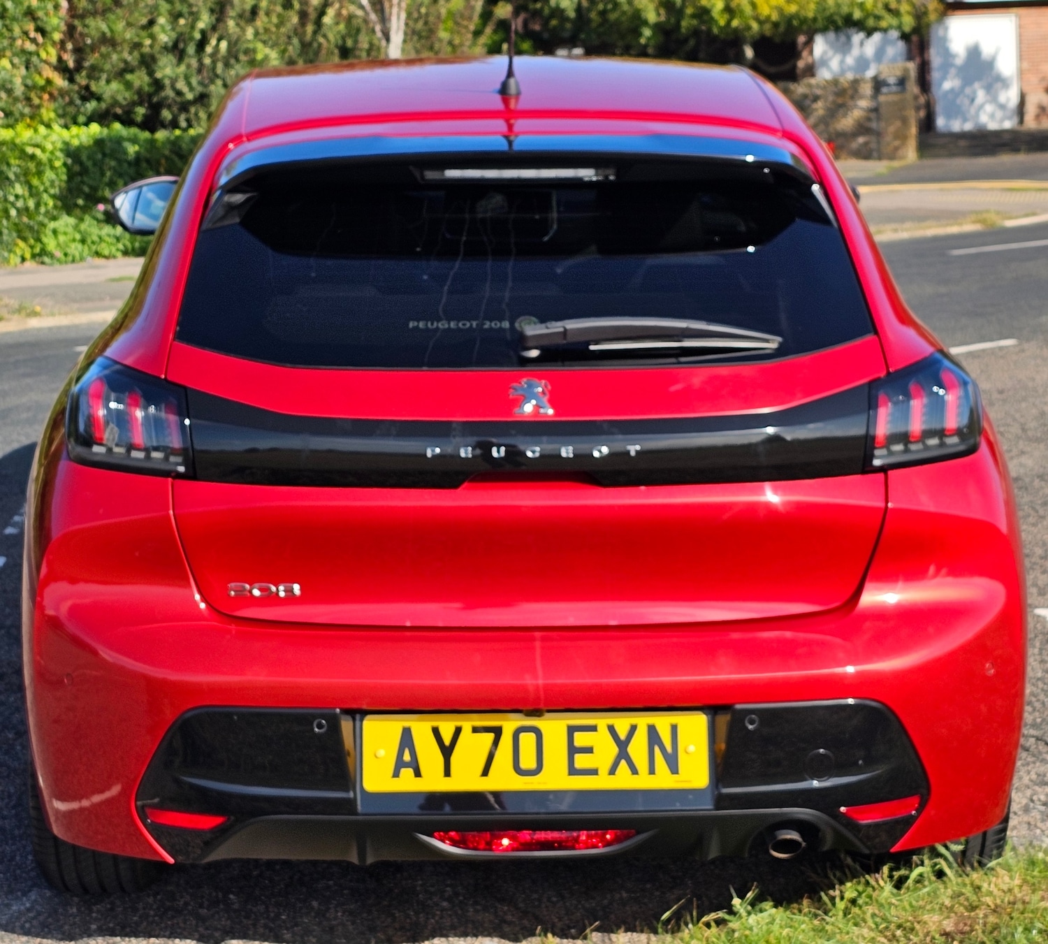 Used Peugeot 208 2020 for sale - 76347327: Photo 2