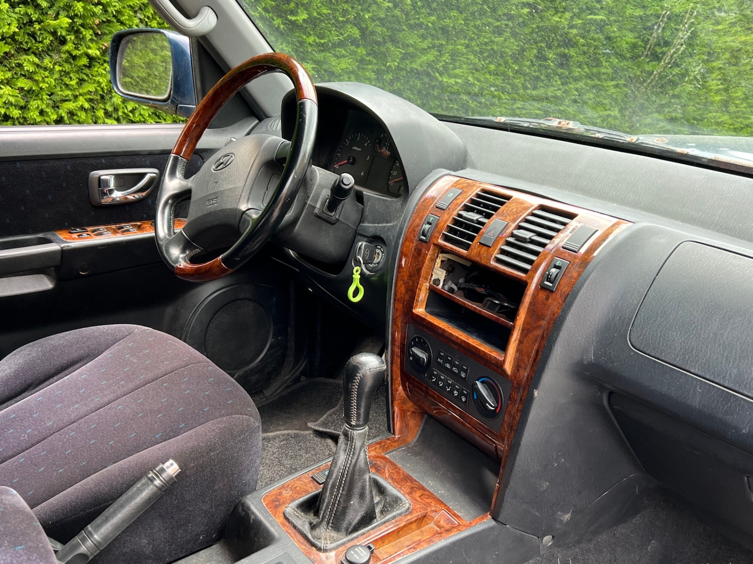 Used Hyundai Terracan 2002 for sale - 76551729: Photo 2