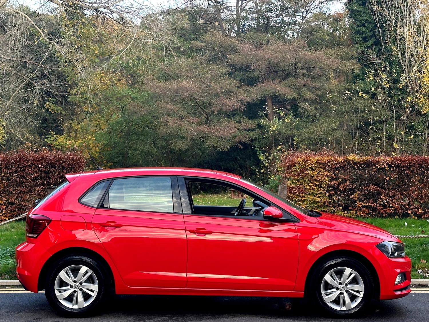 Used Volkswagen Polo 2019 for sale - 76464568: Photo 8
