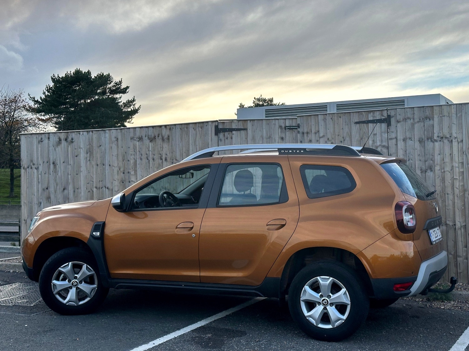 Used Dacia Duster 2019 for sale - 76439699: Photo 2