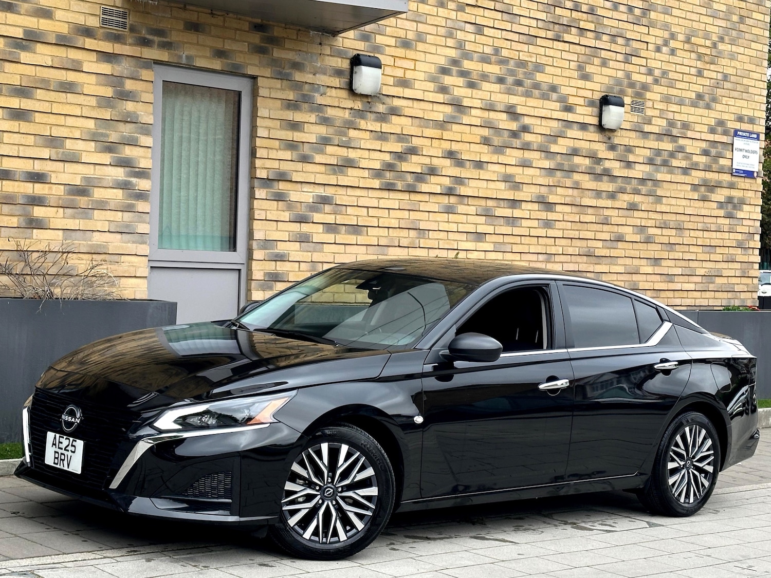 Used Nissan Altima 2025 for sale - 76251511: Photo 1