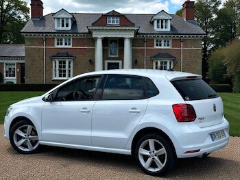 Used Volkswagen Polo 2015 for sale - 78515331: Photo
