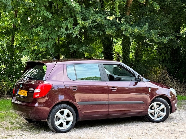 Used Skoda Fabia 2011 for sale - 75074069: Photo 5