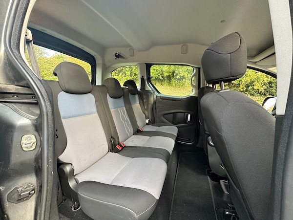 Used Peugeot Partner Tepee 2014 for sale - 76316661: Photo 5