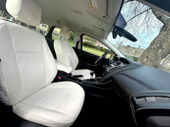 Used Ford Focus 2016 for sale - 77077016: Photo