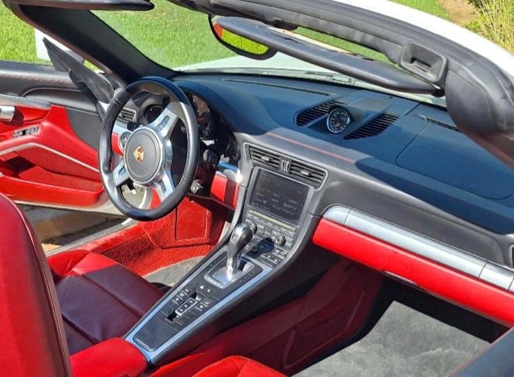 Used Porsche 911 2015 for sale - 76178049: Photo 2