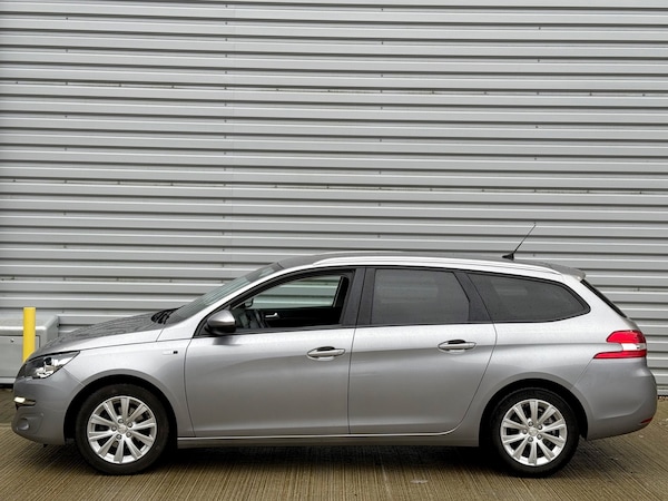 Used Peugeot 308 2015 for sale - 73257638: Photo 9