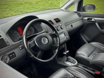 Used Volkswagen Touran 2006 for sale - 73587133: Photo