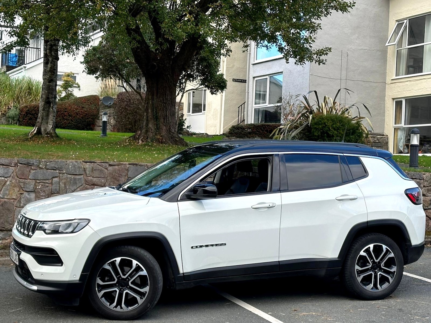 Used Jeep Compass 2020 for sale - 76347314: Photo 1