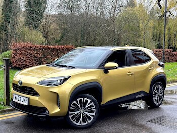 Used Toyota Yaris Cross 2023 for sale - 76758048: Photo