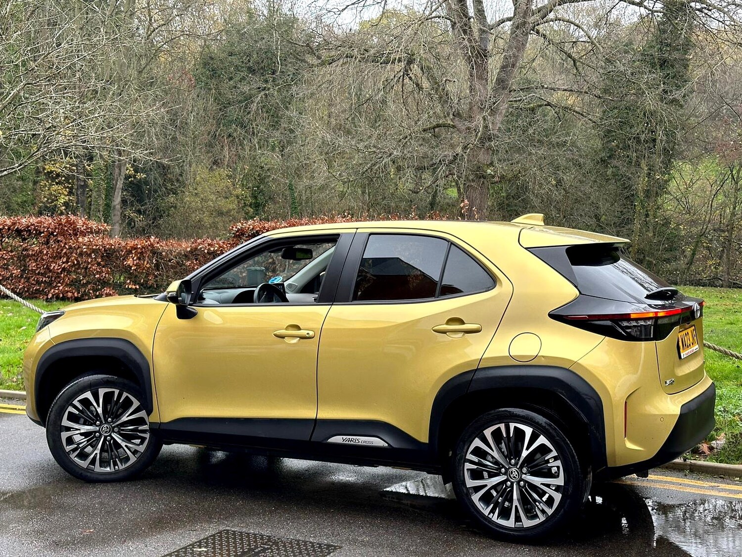 Used Toyota Yaris Cross 2023 for sale - 76758048: Photo 3