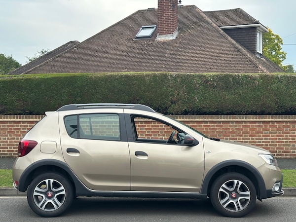 Used Dacia Sandero Stepway 2019 for sale - 76251510: Photo 7