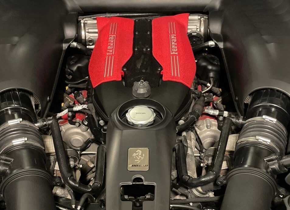 Used Ferrari 488 2016 for sale - 77973111: Photo 9