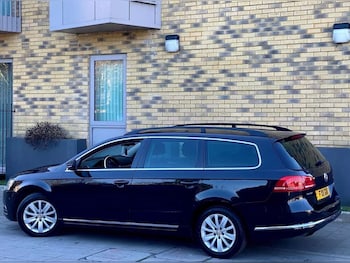 Used Volkswagen Passat 2011 for sale - 75334971: Photo