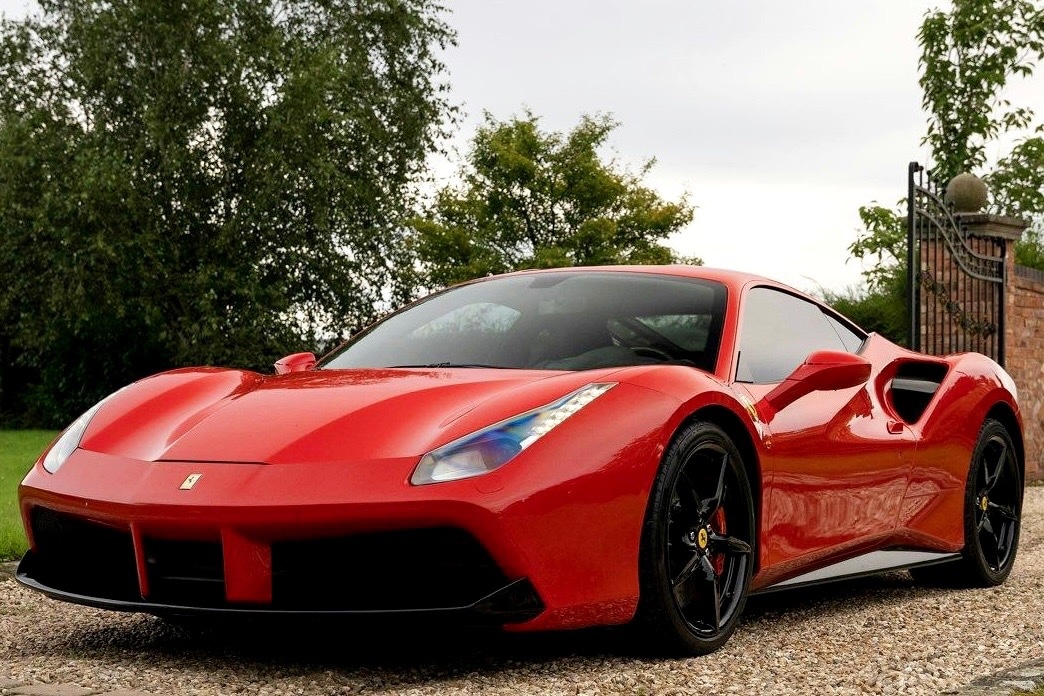 Used Ferrari 488 2016 for sale - 76188386: Photo 1