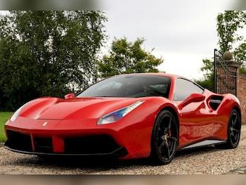 2016 - V8 F1 DCT [CARBON] COUPE | 660 BHP | LHD 2-Door