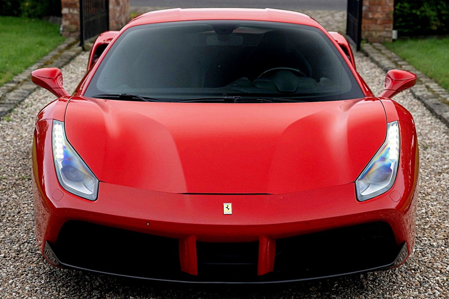 Used Ferrari 488 2016 for sale - 76188386: Photo 3
