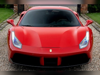 Used Ferrari 488 2016 for sale - 76188386: Photo 3
