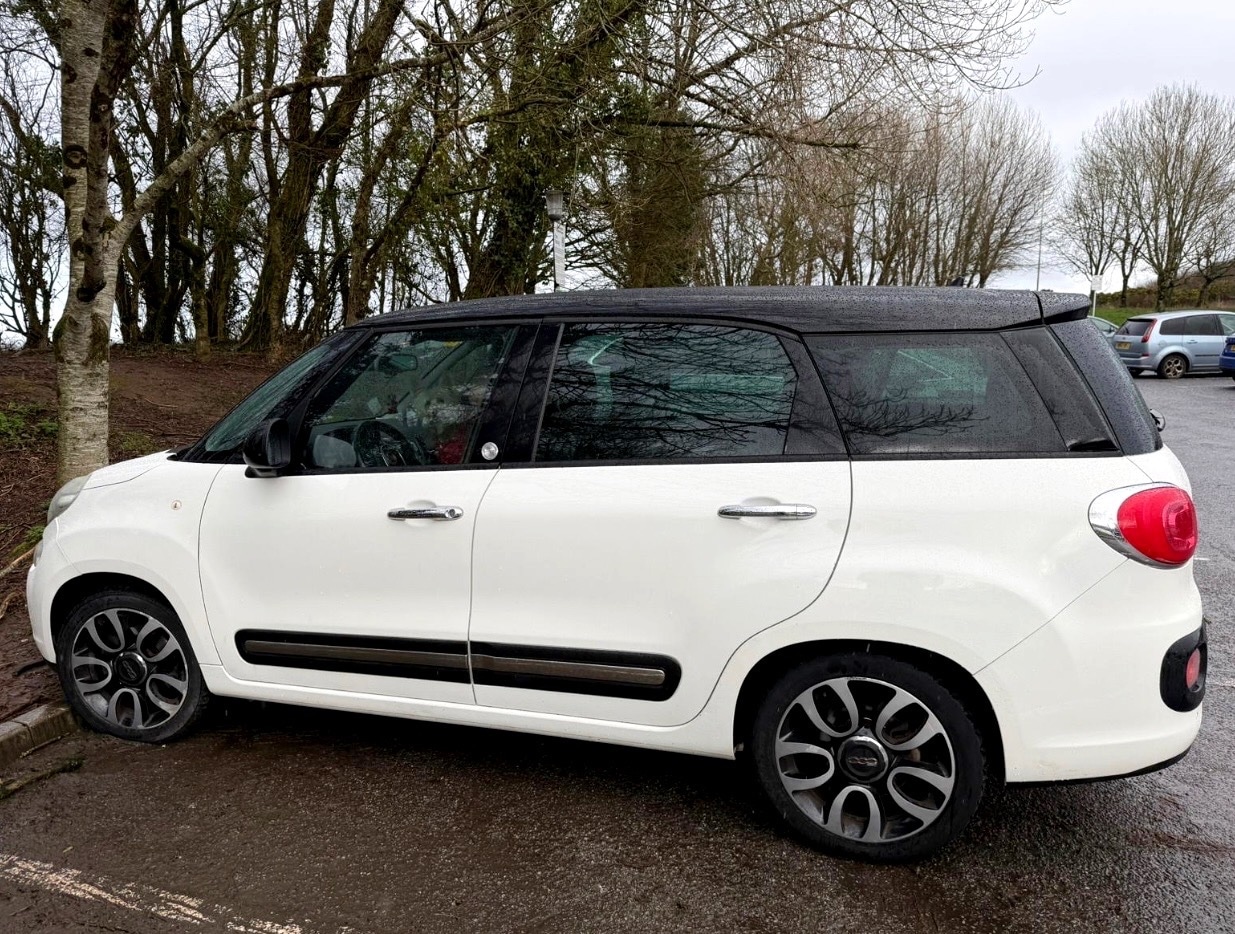 Used Fiat 500L 2013 for sale - 77366882: Photo 3