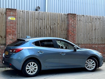Used Mazda Mazda3 2015 for sale - 75945740: Photo