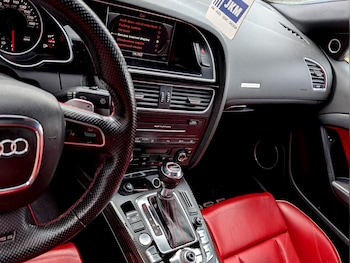 Used Audi RS5 2010 for sale - 77657447: Photo