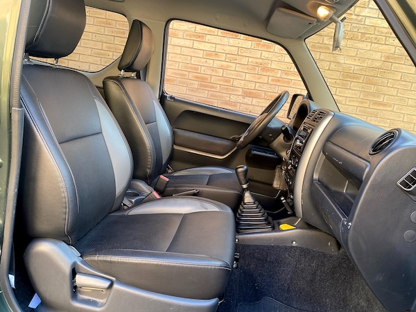 Used Suzuki Jimny 2015 for sale - 73876962: Photo 4