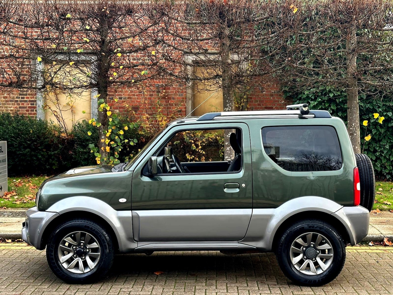 Used Suzuki Jimny 2015 for sale - 73876962: Photo 9