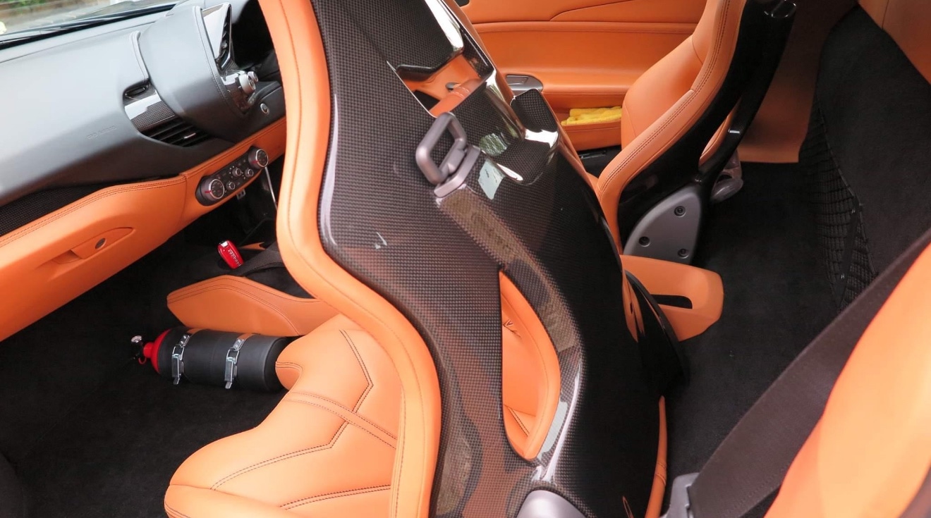 Used Ferrari 488 2015 for sale - 76109918: Photo 4