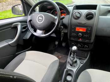 Used Dacia Duster 2014 for sale - 73610913: Photo
