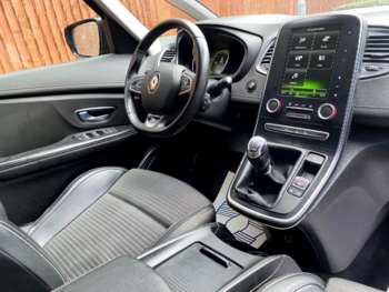 Used Renault Scenic 2017 for sale - 73797716: Photo