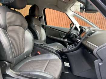 Used Renault Scenic 2017 for sale - 73797716: Photo