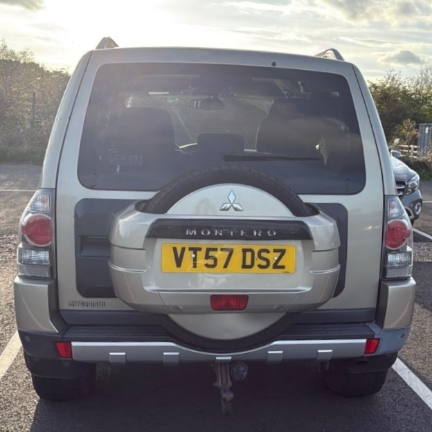 Used Mitsubishi Shogun 2007 for sale - 77270796: Photo 5