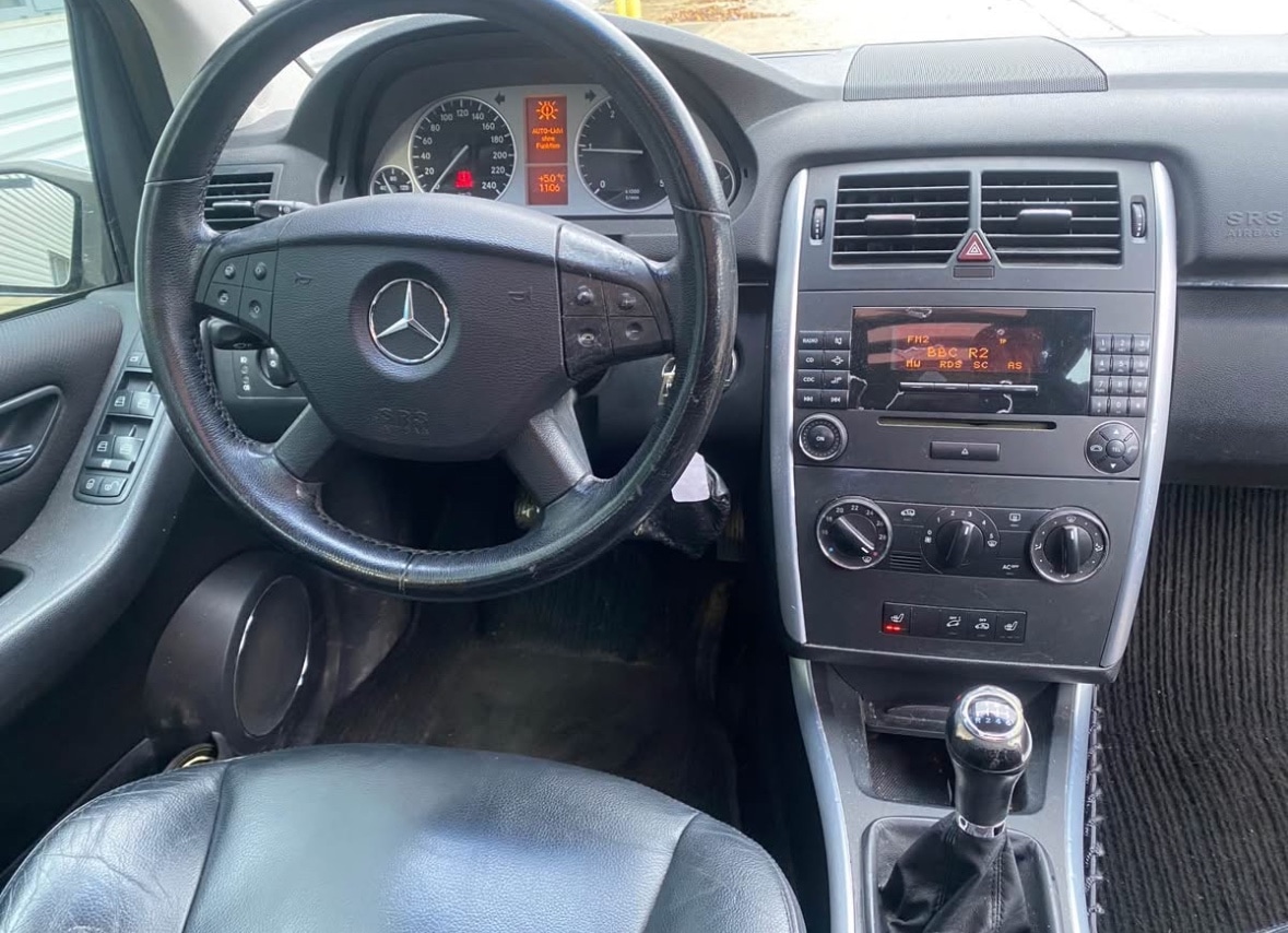 Used Mercedes-Benz B Class 2017 for sale - 76979883: Photo 8