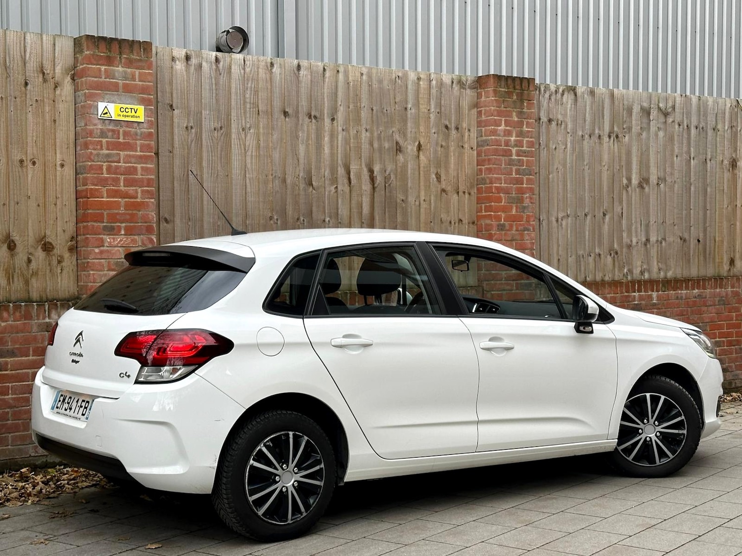 Used Citroen C4 2017 for sale - 76477406: Photo 7