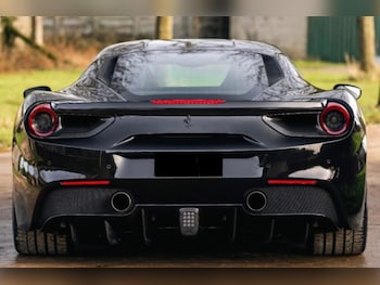 Used Ferrari 488 2015 for sale - 76328865: Photo