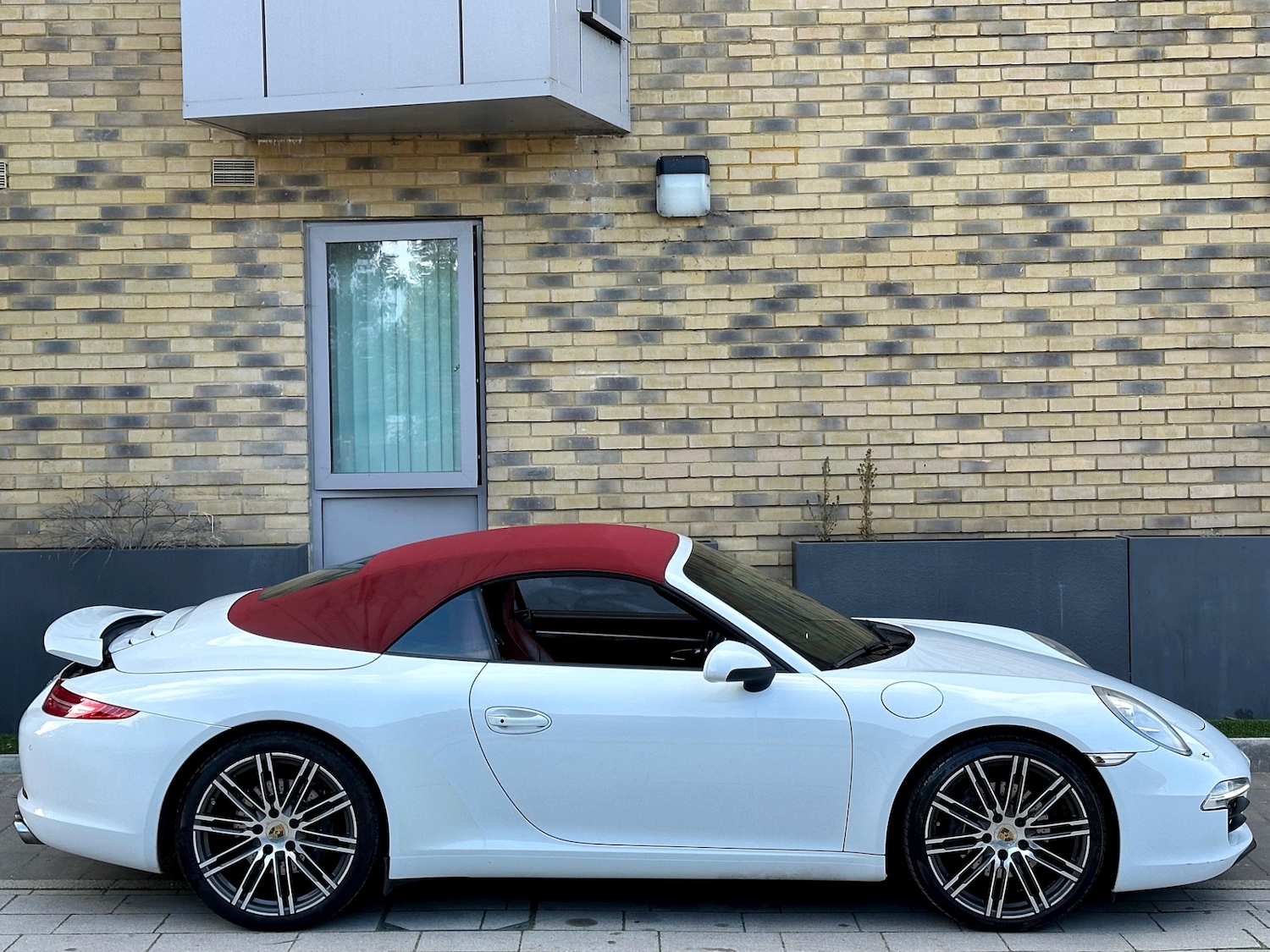 Used Porsche 911 2015 for sale - 76251509: Photo 15