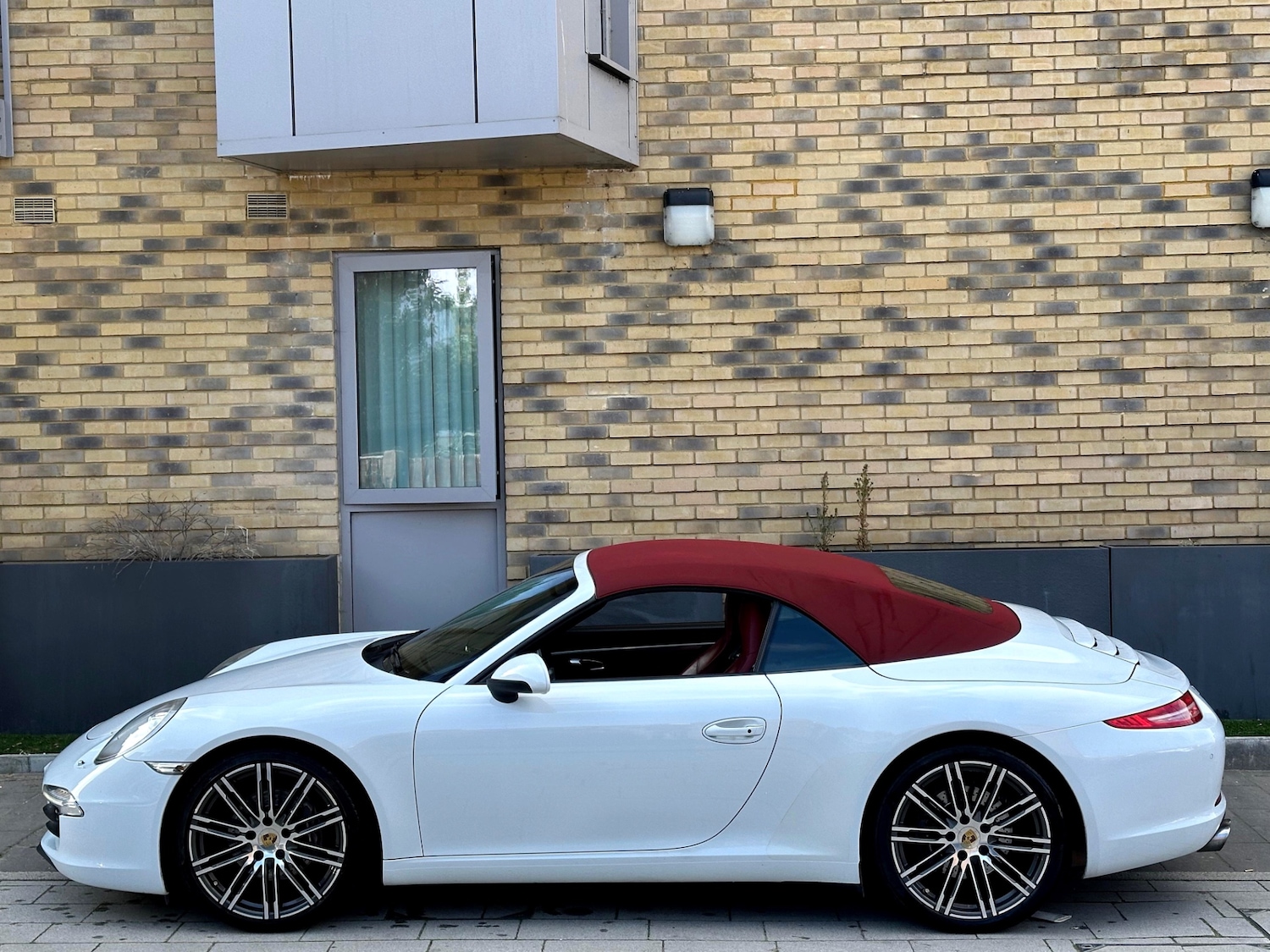 Used Porsche 911 2015 for sale - 76251509: Photo 17