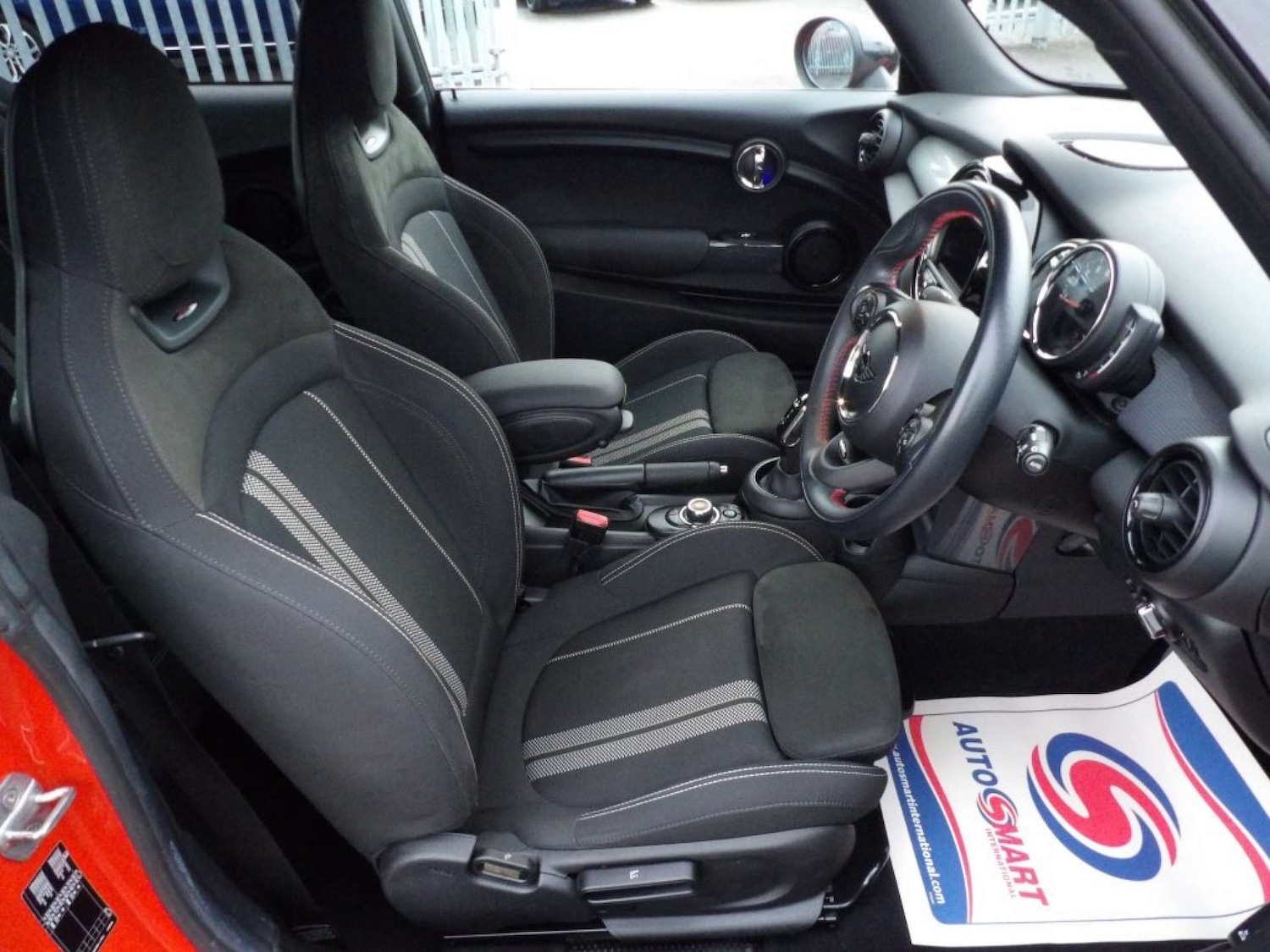 Used MINI Hatch 2019 for sale - 77388227: Photo 11