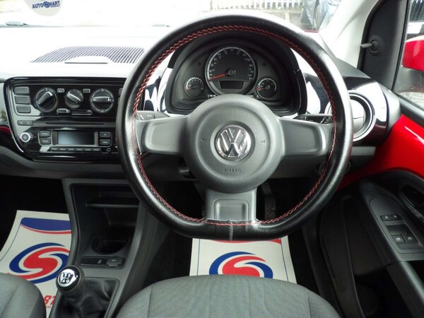 Used Volkswagen up! 2015 for sale - 76005441: Photo 9