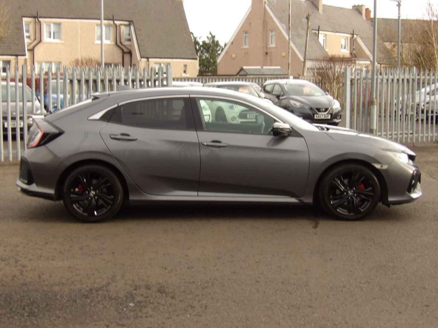 Used Honda Civic 2018 for sale - 76643744: Photo 8