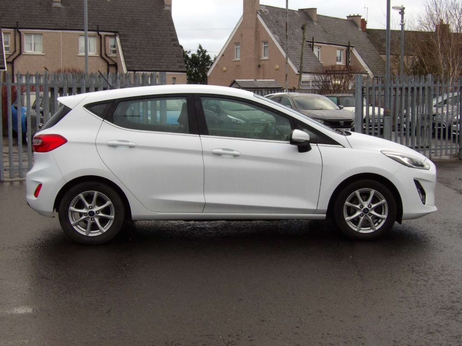 Used Ford Fiesta 2018 for sale - 77022335: Photo 1
