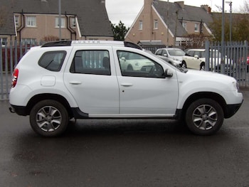 Used Dacia Duster 2018 for sale - 76520305: Photo