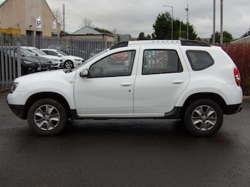 Used Dacia Duster 2018 for sale - 76520305: Photo