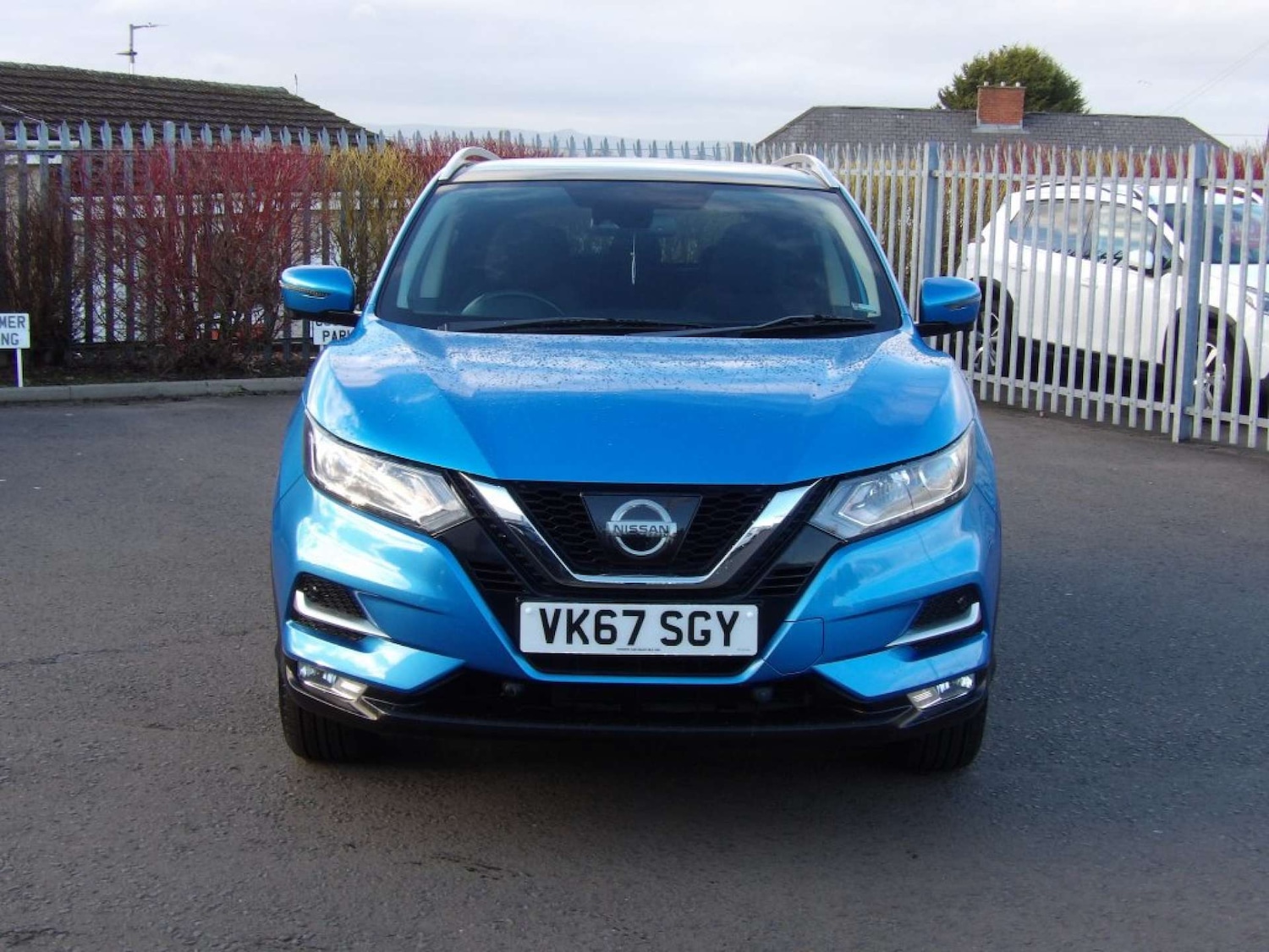Used Nissan Qashqai 2017 for sale - 77721684: Photo 2
