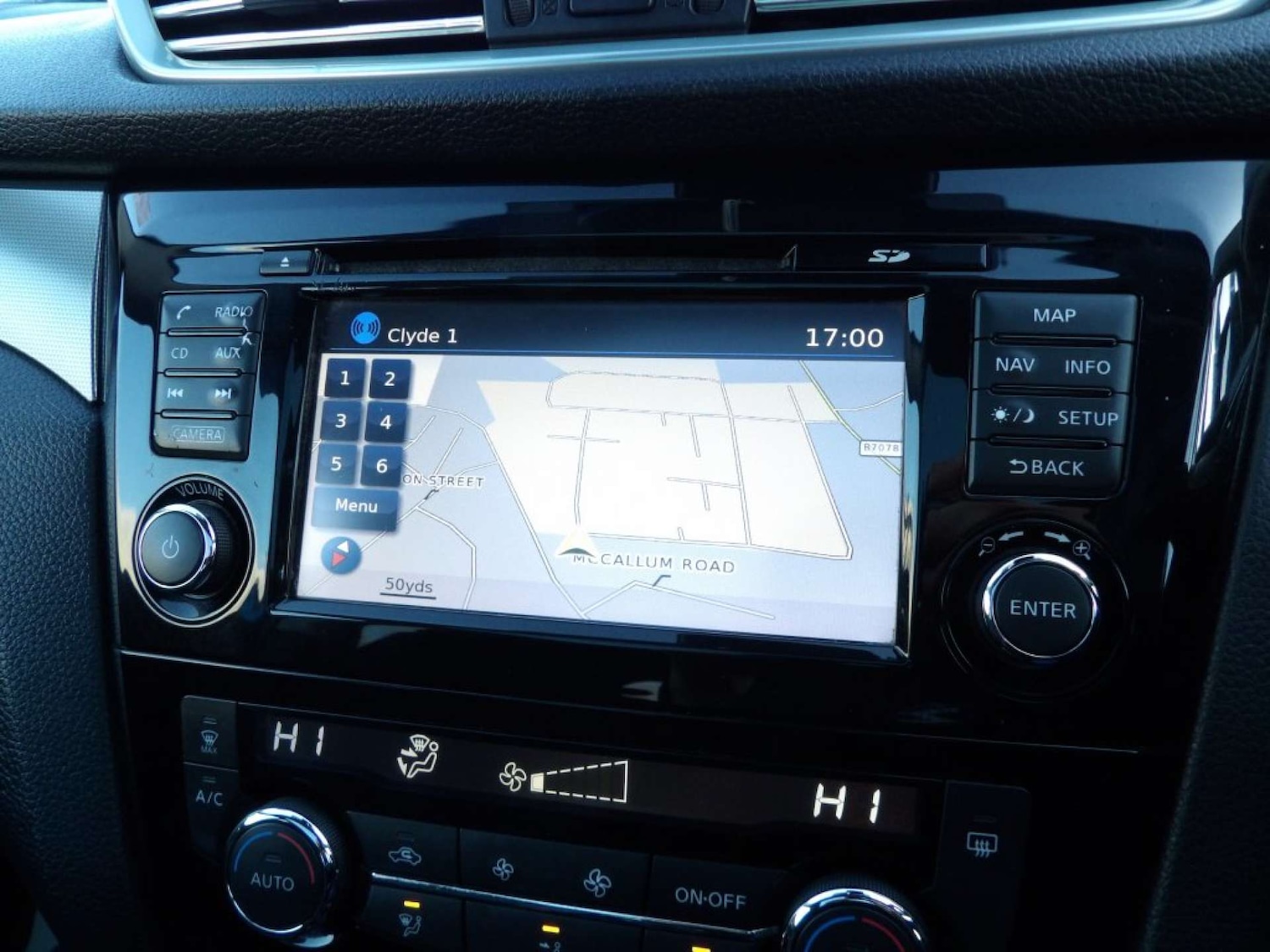 Used Nissan Qashqai 2017 for sale - 77721684: Photo 30